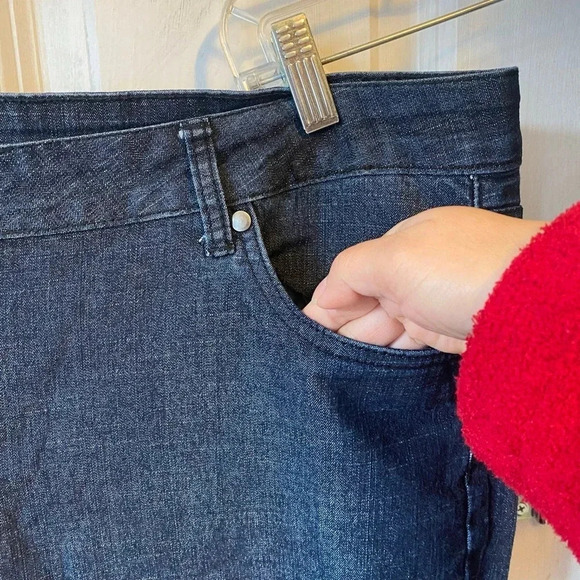Fashion To Figure Jeans Pants Dark Blue Women Plus Size 20 Pockets - Picture 9 of 9